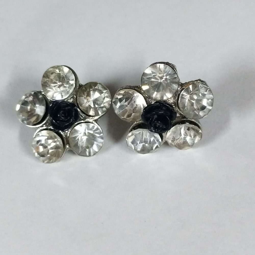 Vintage Rhinestone Earrings - Picture 6 of 6